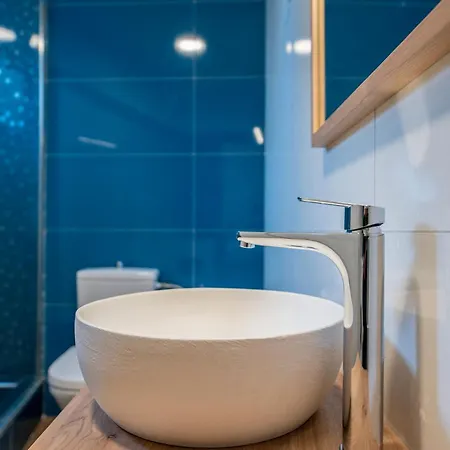 Eros Port & Haven Apartman Kosz