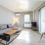 Apartment Eros Port & Haven